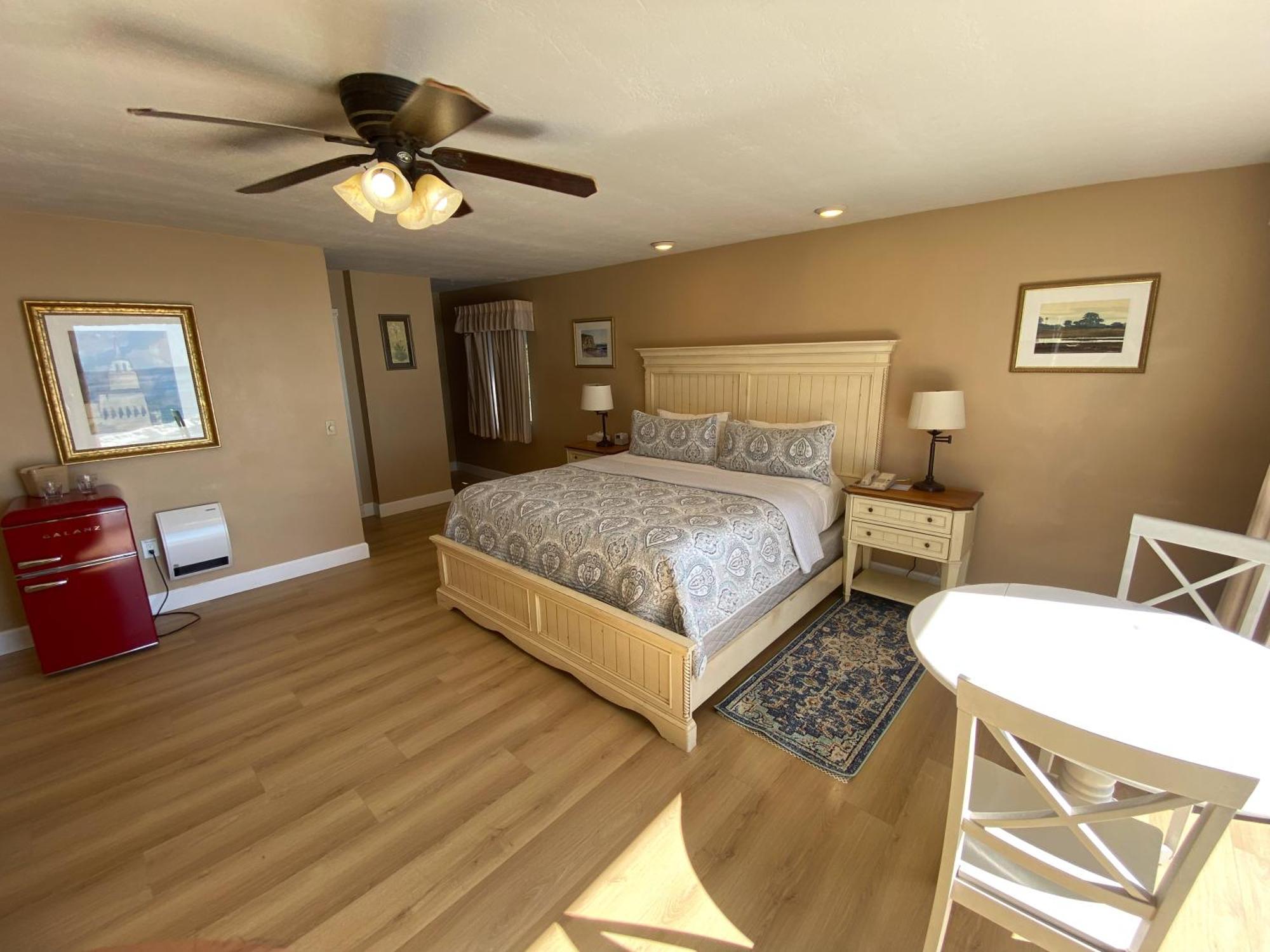 Cliff House Inn Muscle Shoals Ruang foto