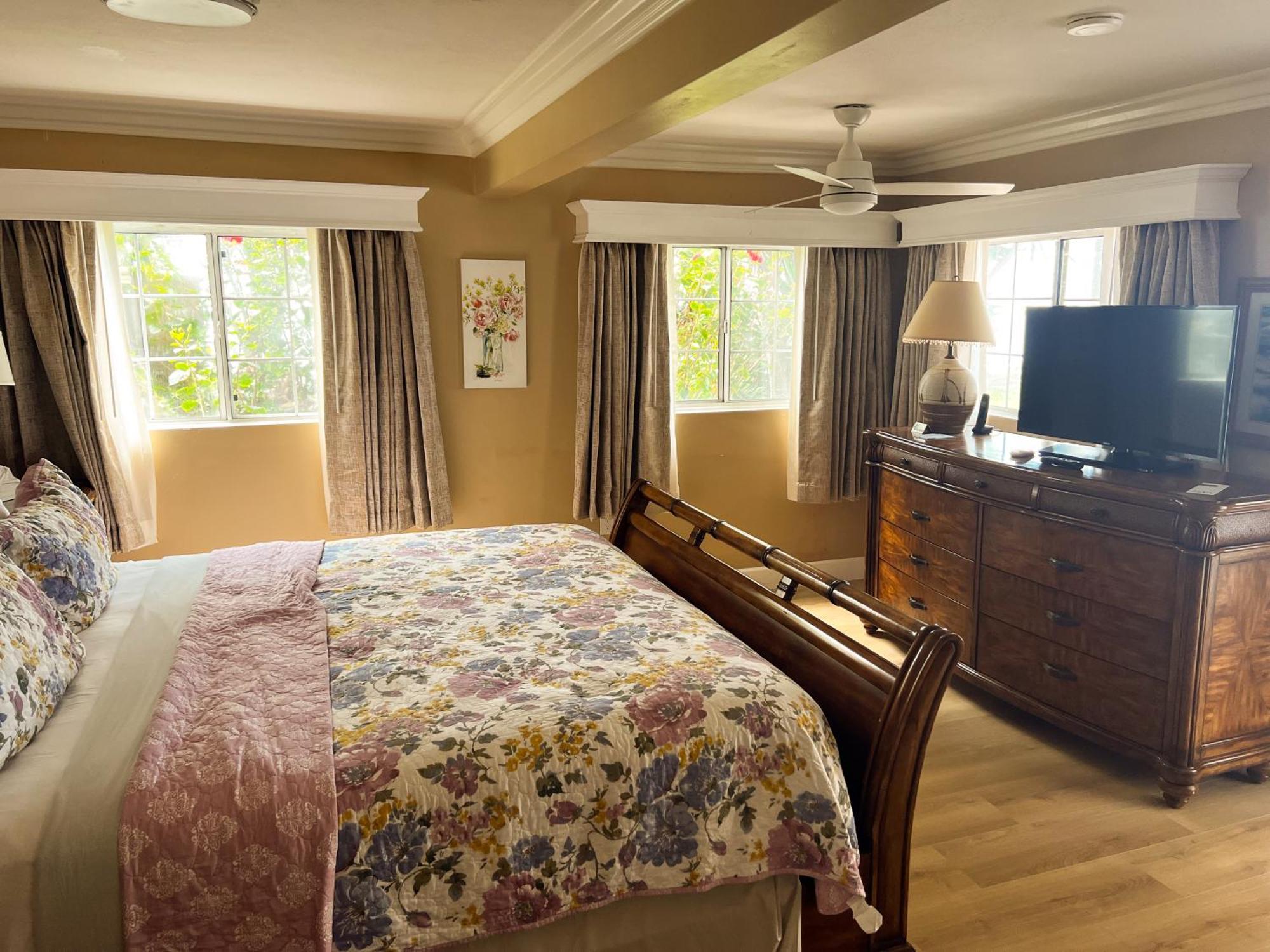Cliff House Inn Muscle Shoals Ruang foto