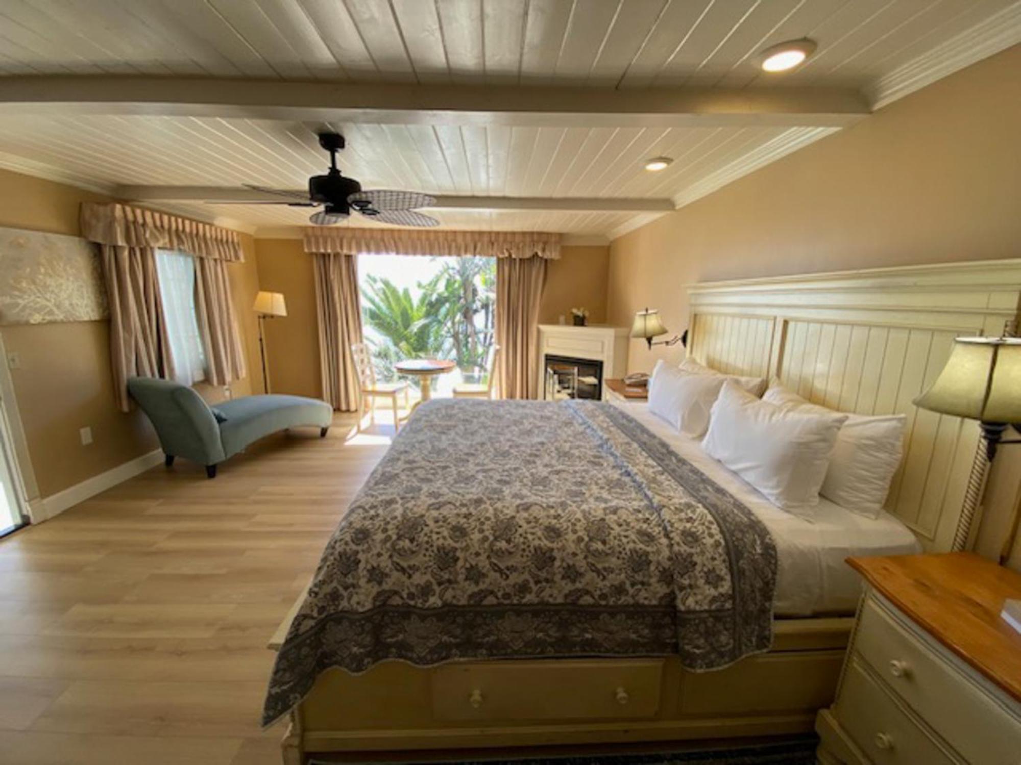Cliff House Inn Muscle Shoals Ruang foto